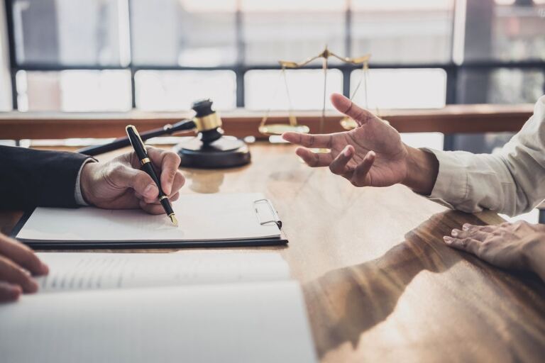 Succession : comprendre les bases et organiser la transmission de son patrimoine
