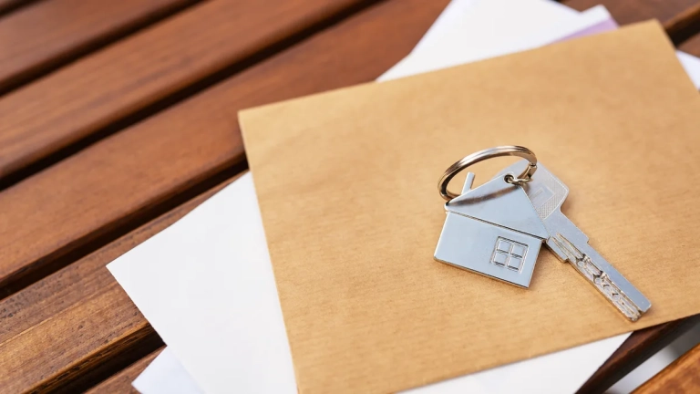 Assurance emprunteur : souscrire l&rsquo;assurance du prêteur ou opter pour la délégation d&rsquo;assurance ?