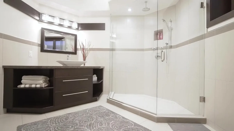 Changement de douche senior : le guide complet